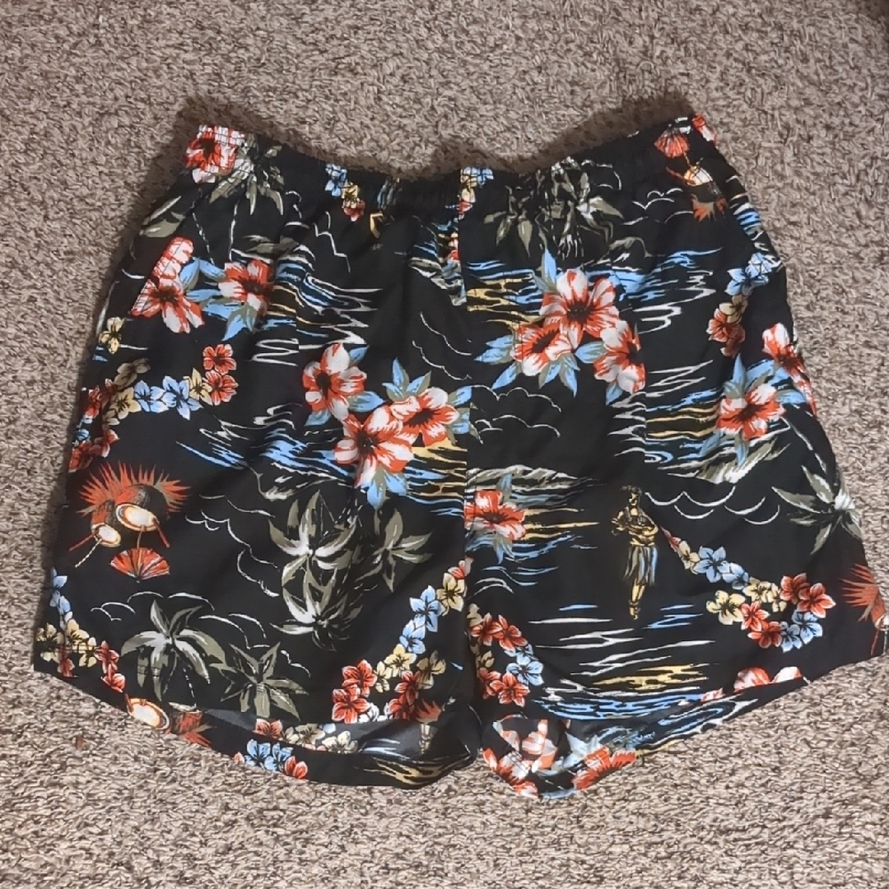 Faded Glory Black Hawaiian Hula & Floral Men's Swim Shorts